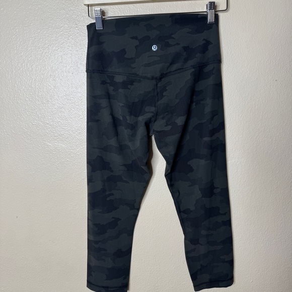 Lululemon Leggings Women's 8 Green Camo Align HR Crop 21” *Nulu - Picture 7 of 7